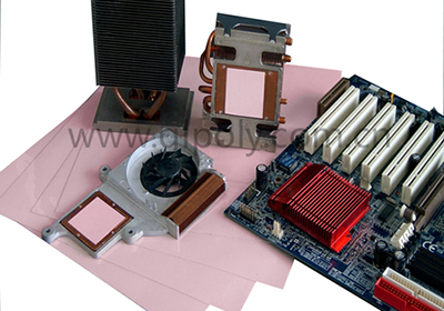IGBT?？樯⑷炔辉偈悄烟?金菱通达导热绝缘材料一贴降温